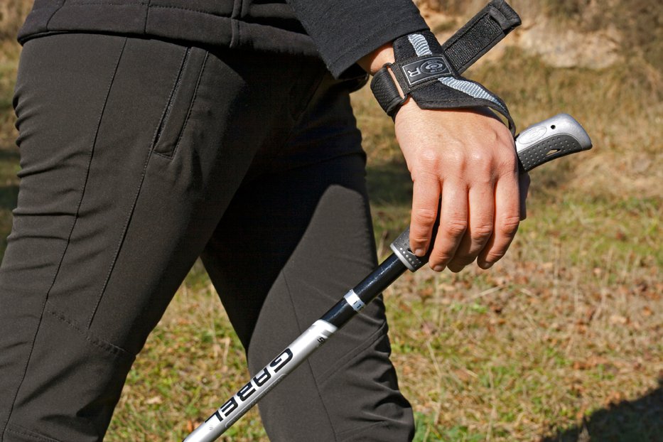 Bastones marcha nórdica Bastones marcha nórdica - uso correcto